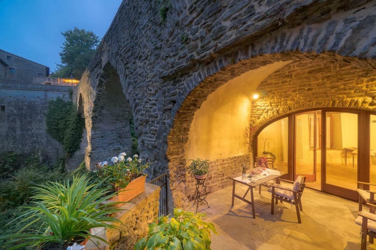 Вилла La Casa Sul Ponte Mercatello sul Metauro Экстерьер фото